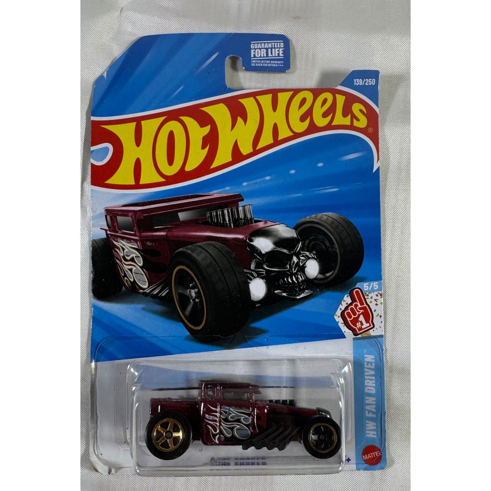 Hot Wheels Bone Shaker Maroon HW Fan Driven 139/250 5/5 Die-Cast Car HKK12